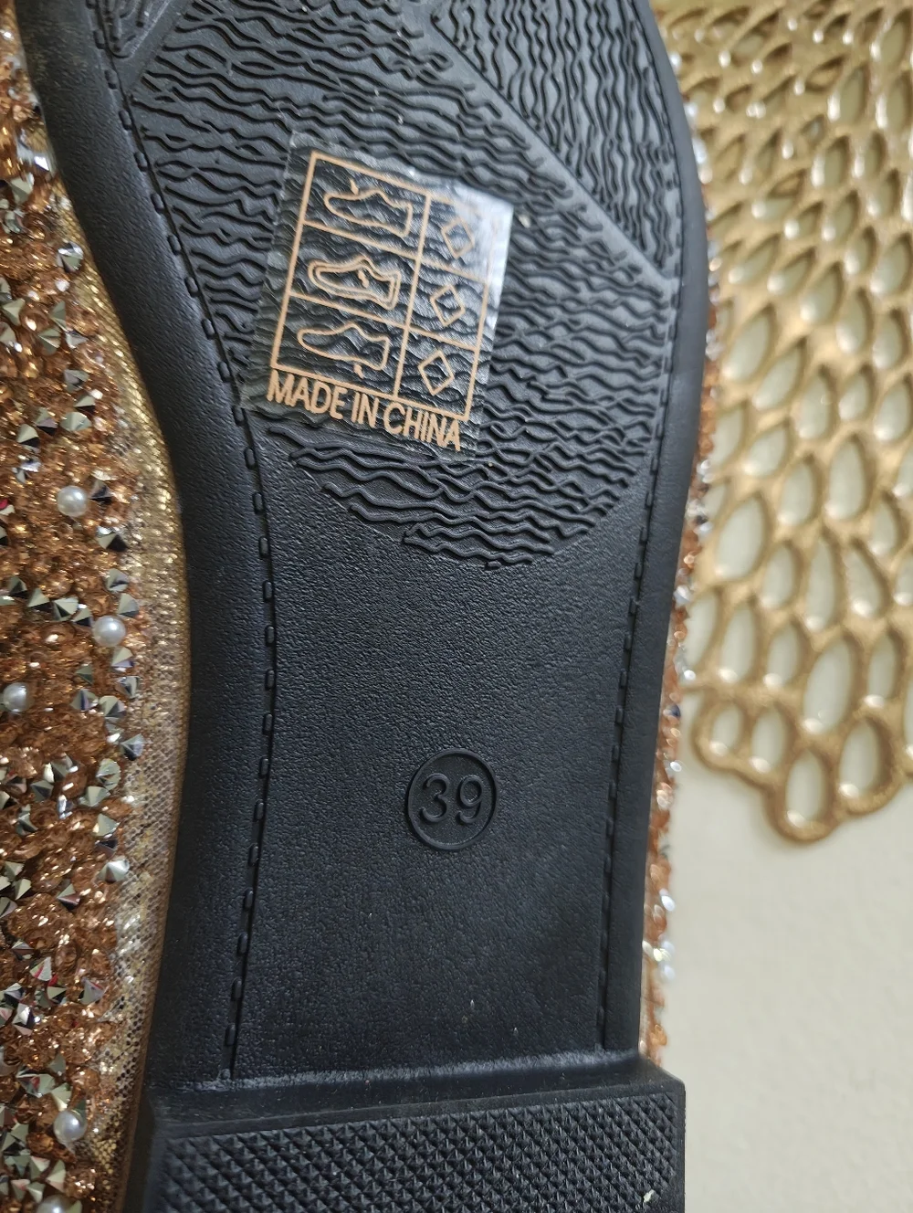 Embellished Rose Gold Pointed Toe Flats NWOT 39